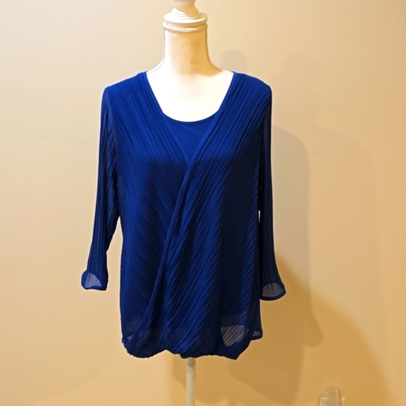 Cato top. Size L - Picture 1 of 8